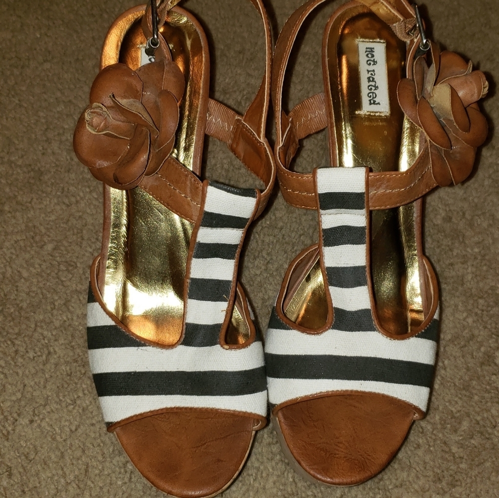 Not rated women's shoe size 11